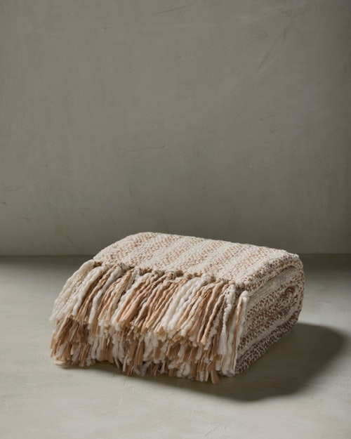 Anana Throw
