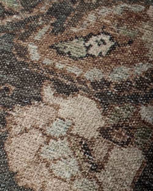 Anara Pillow