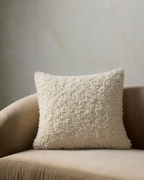 Clementine Pillow