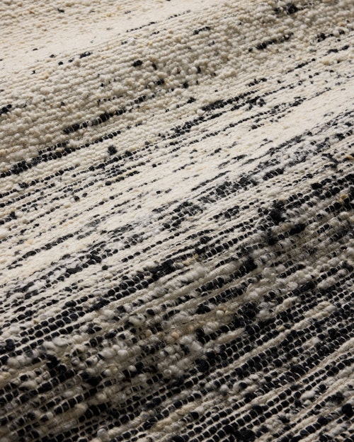 Darrin Handwoven Rug