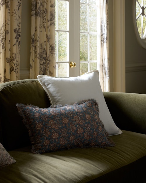 Avington Pillow