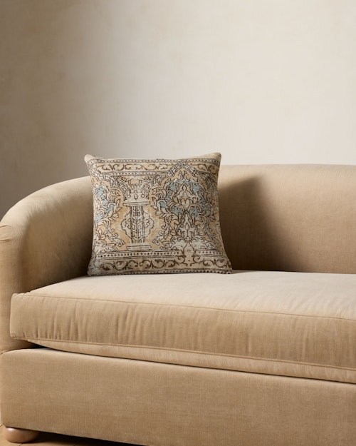 Blanchett Pillow