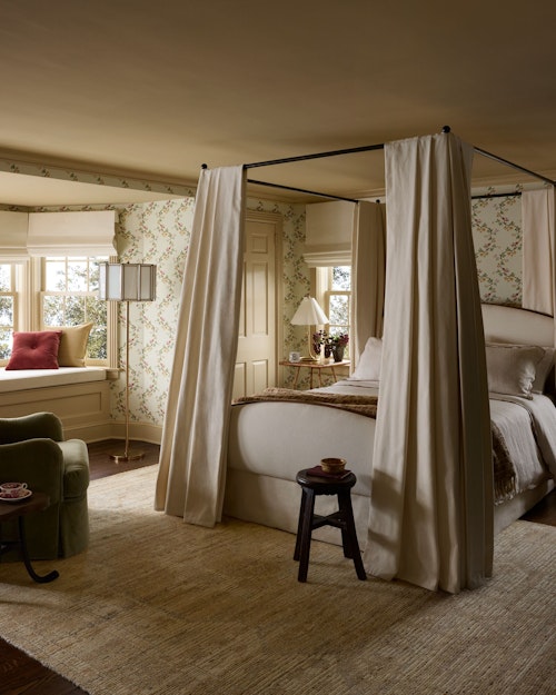 Carlisle Floor Lamp
