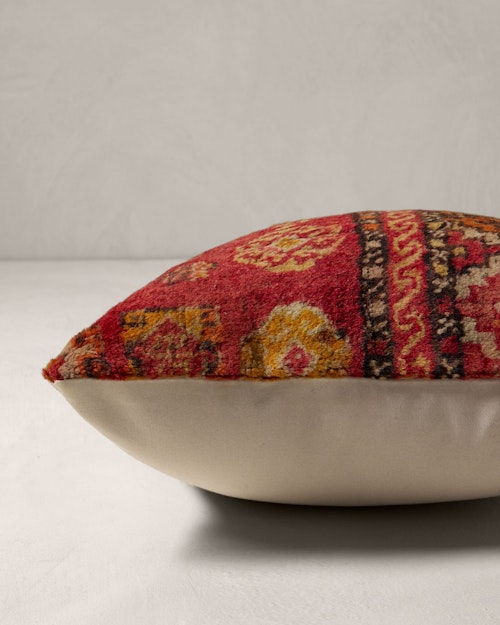 Circe Pillow