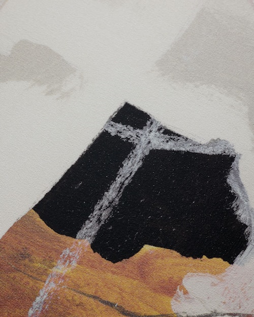 Contour Flip by Dan Hobday