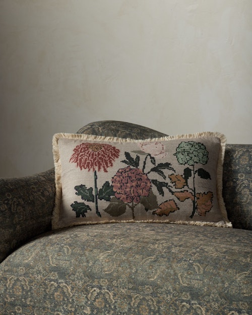 Dana Pillow