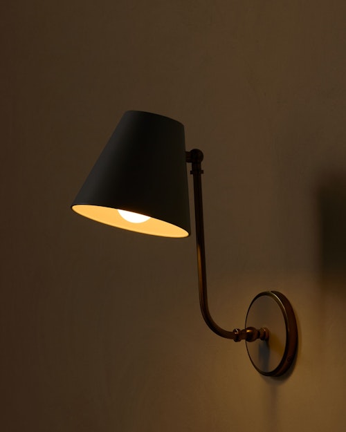 Hicks Sconce