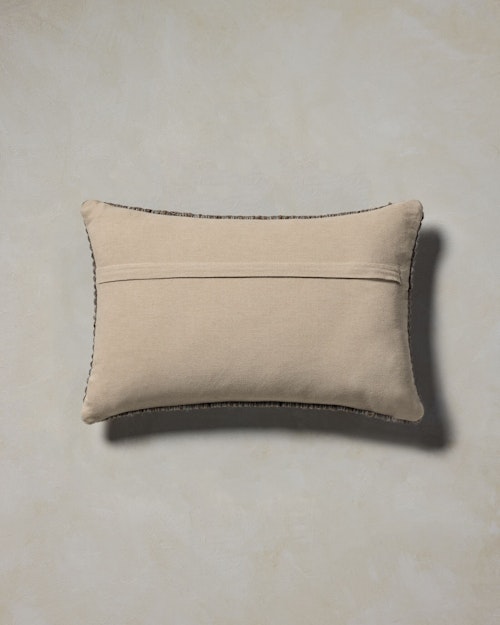 Kerr Pillow