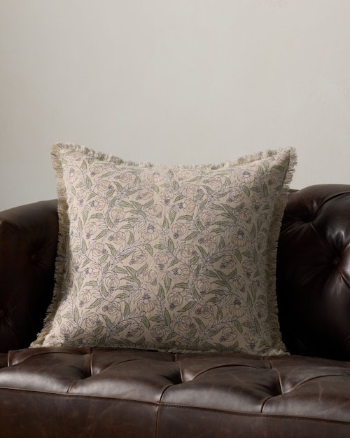Lollee Pillow