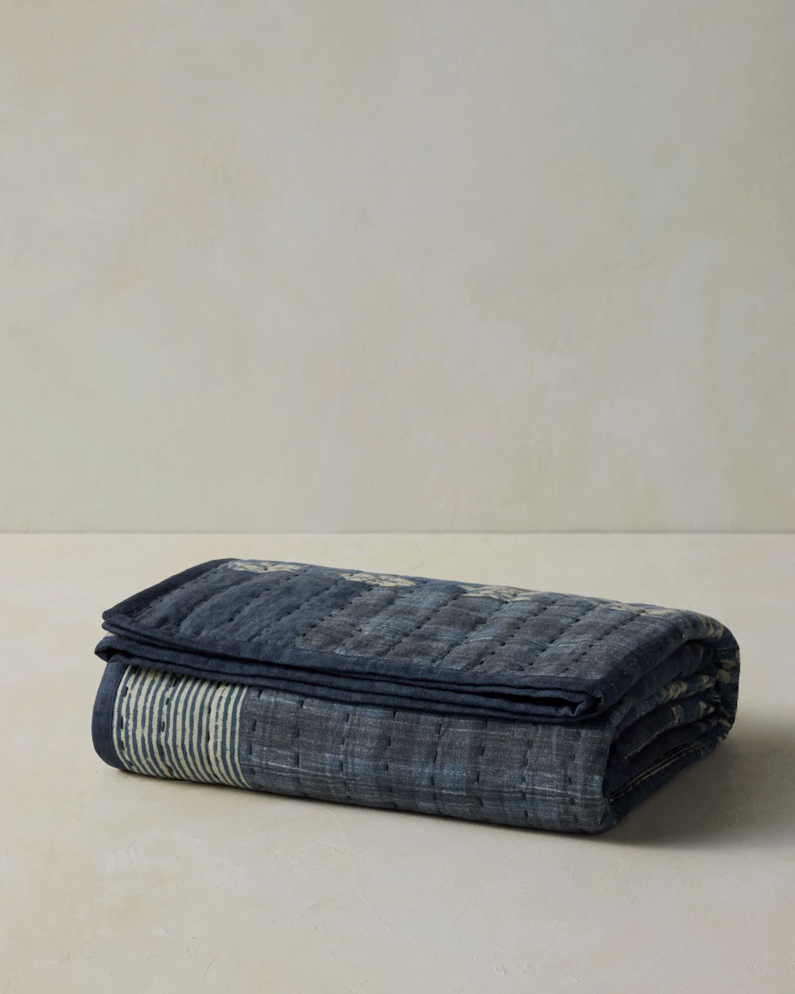 Mora Throw | Joon Loloi