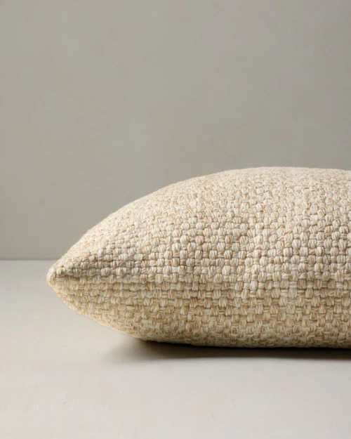 Nanda Pillow