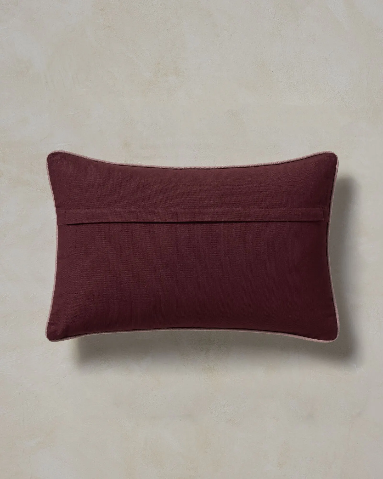 Ruth Pillow | Joon Loloi