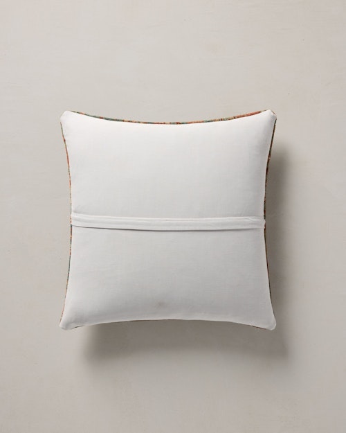 Selia Pillow