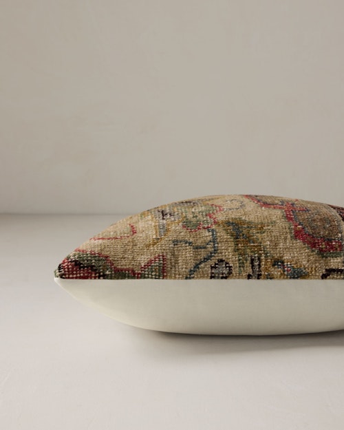 Tivoli Pillow
