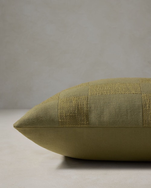 Turner Pillow