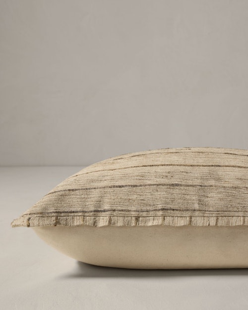 Zama Pillow