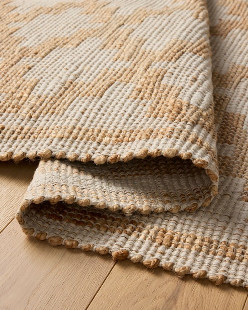 Zoraya Handwoven Rug