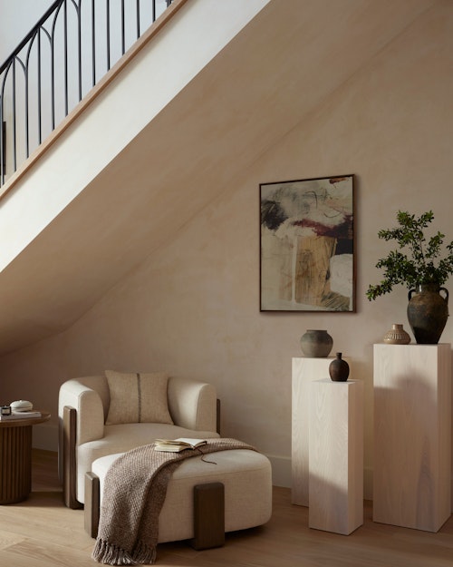 Hudson Cradle Ottoman