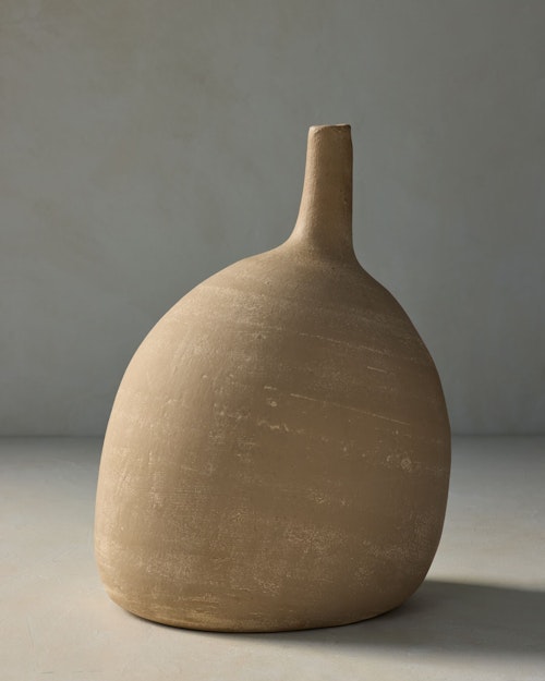 Raul Clay Vases
