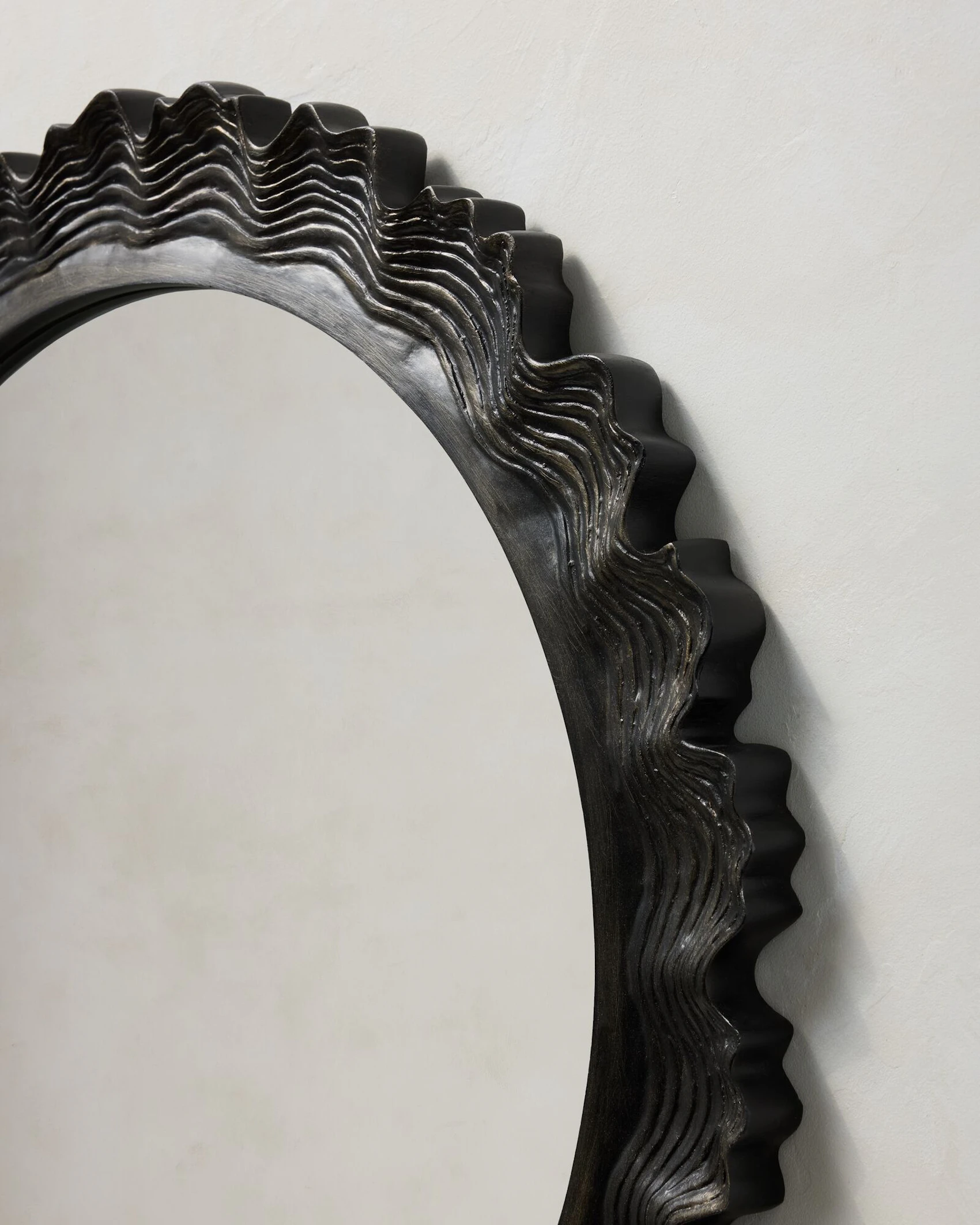 Merida Round Mirror | Joon Loloi
