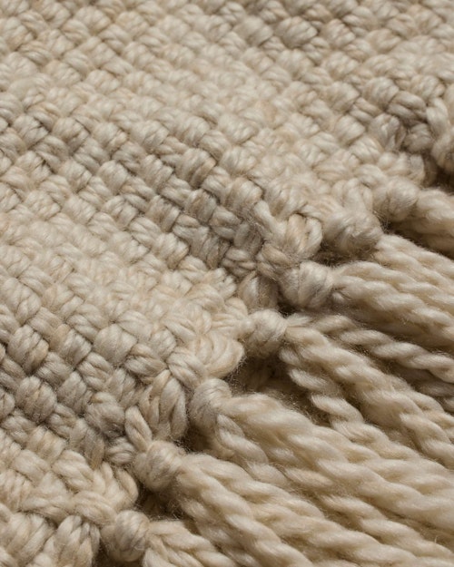 Jenessa Throw