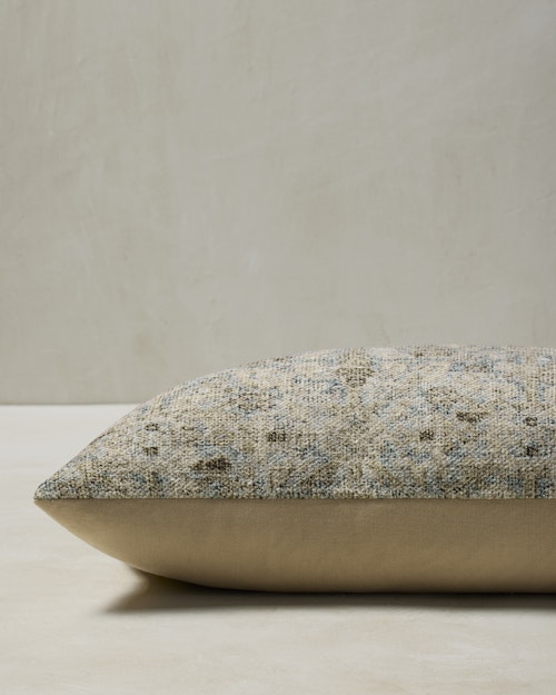 Ruhi Pillow
