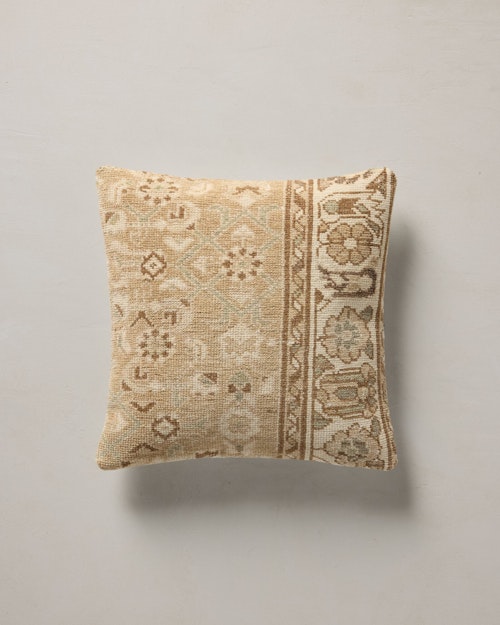 Moore Pillow