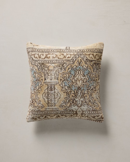 Blanchett Pillow