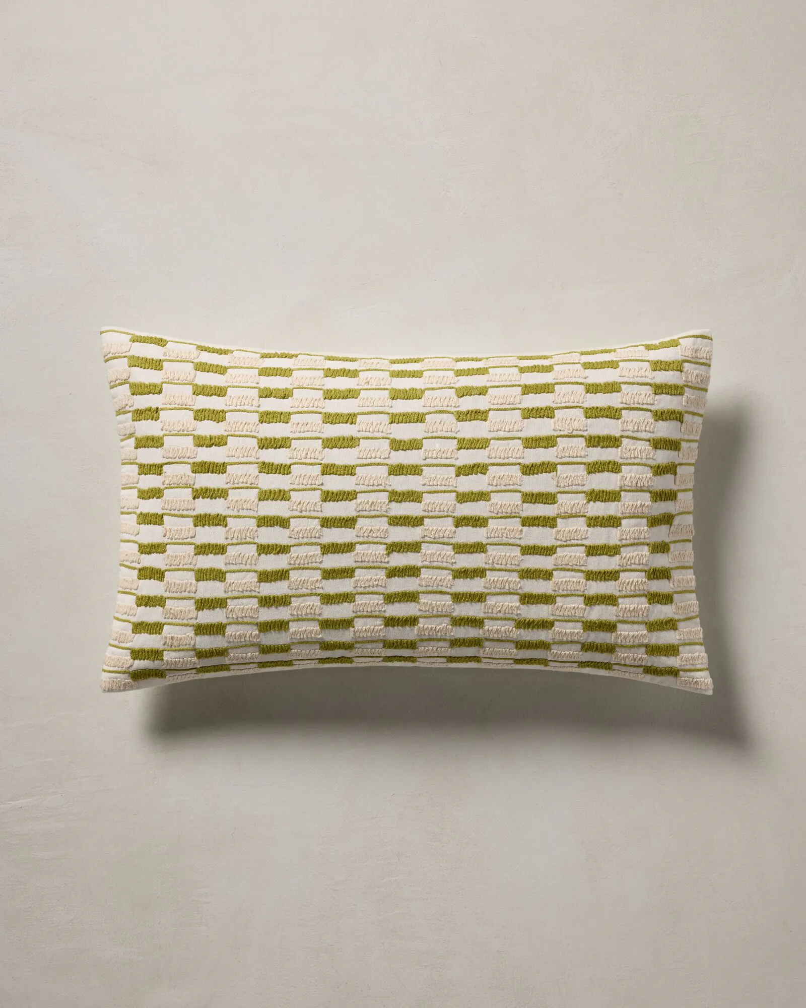 Frieda Pillow | Joon Loloi