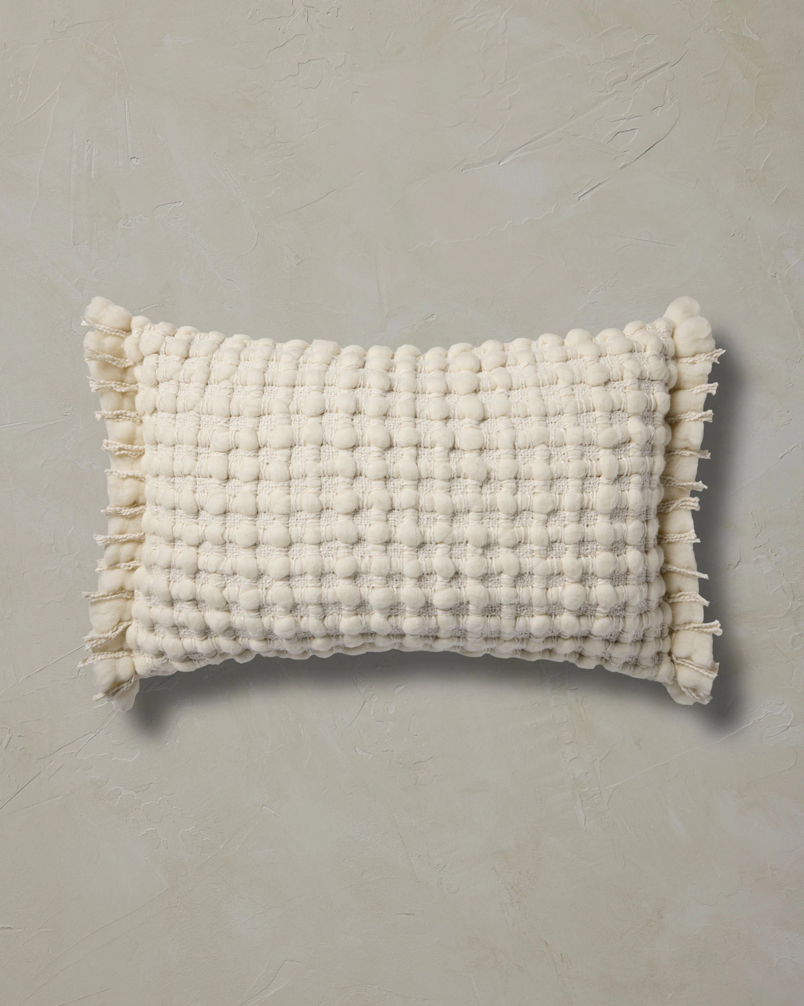 Hamish Pillow - Ivory 16 x 26