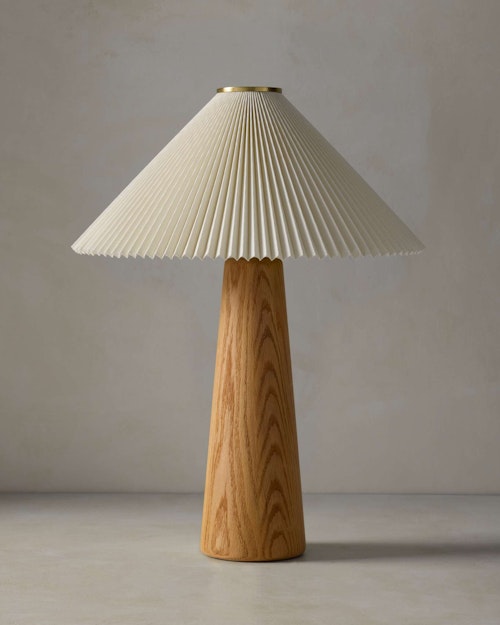 Ilka Oak Table Lamp