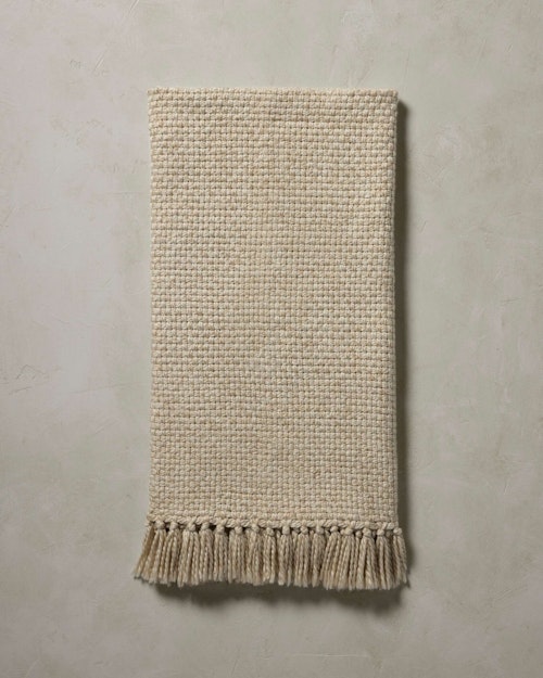 Jenessa Throw