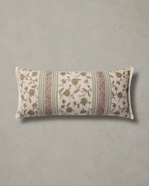 Kaasni Pillow