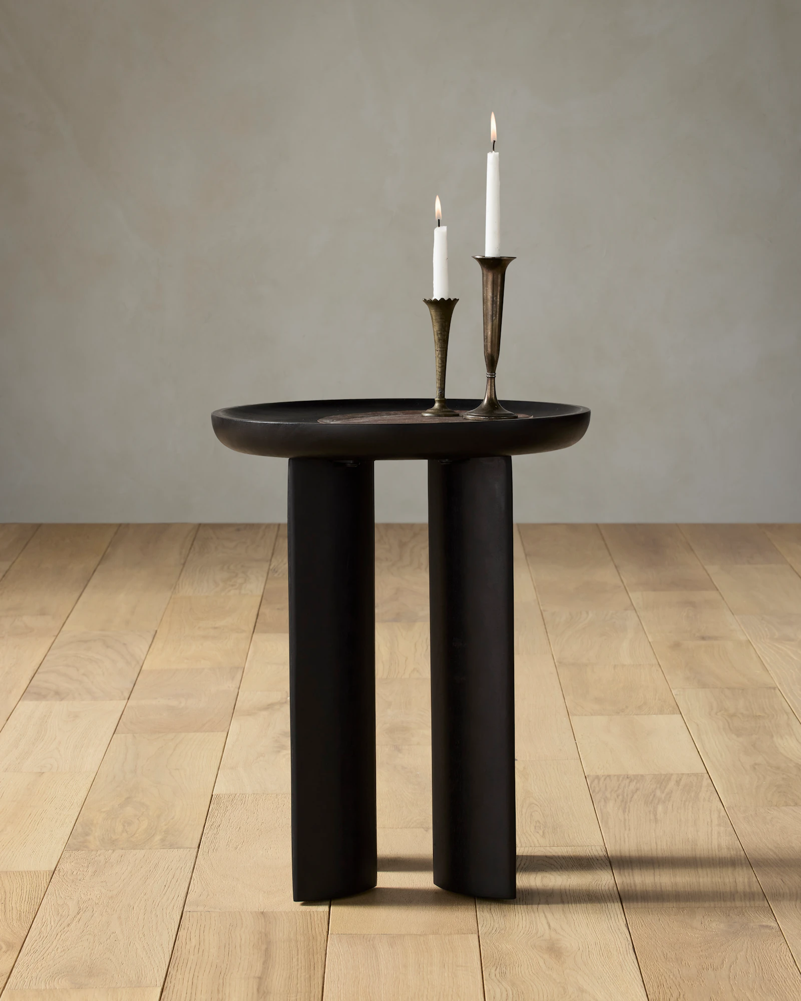 6johan WAVE SIDE TABLE クリアブラック Kona Side Table | Joon Loloi