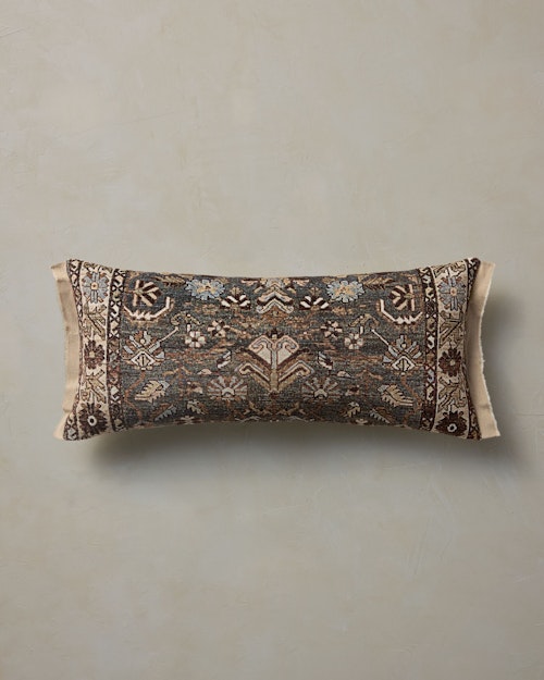 Manisa Pillow
