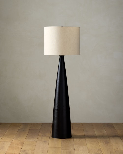 Nera Floor Lamp