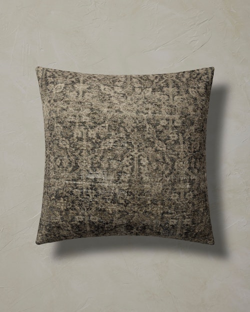 Noah Pillow