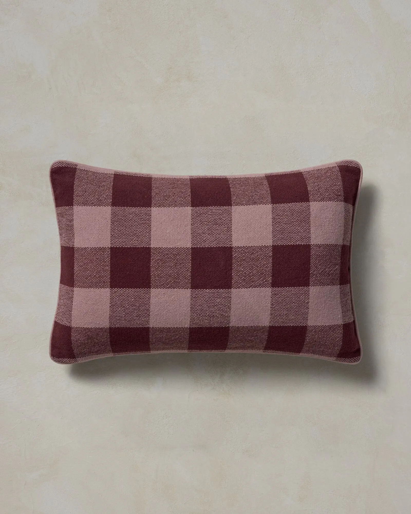 Ruth Pillow | Joon Loloi