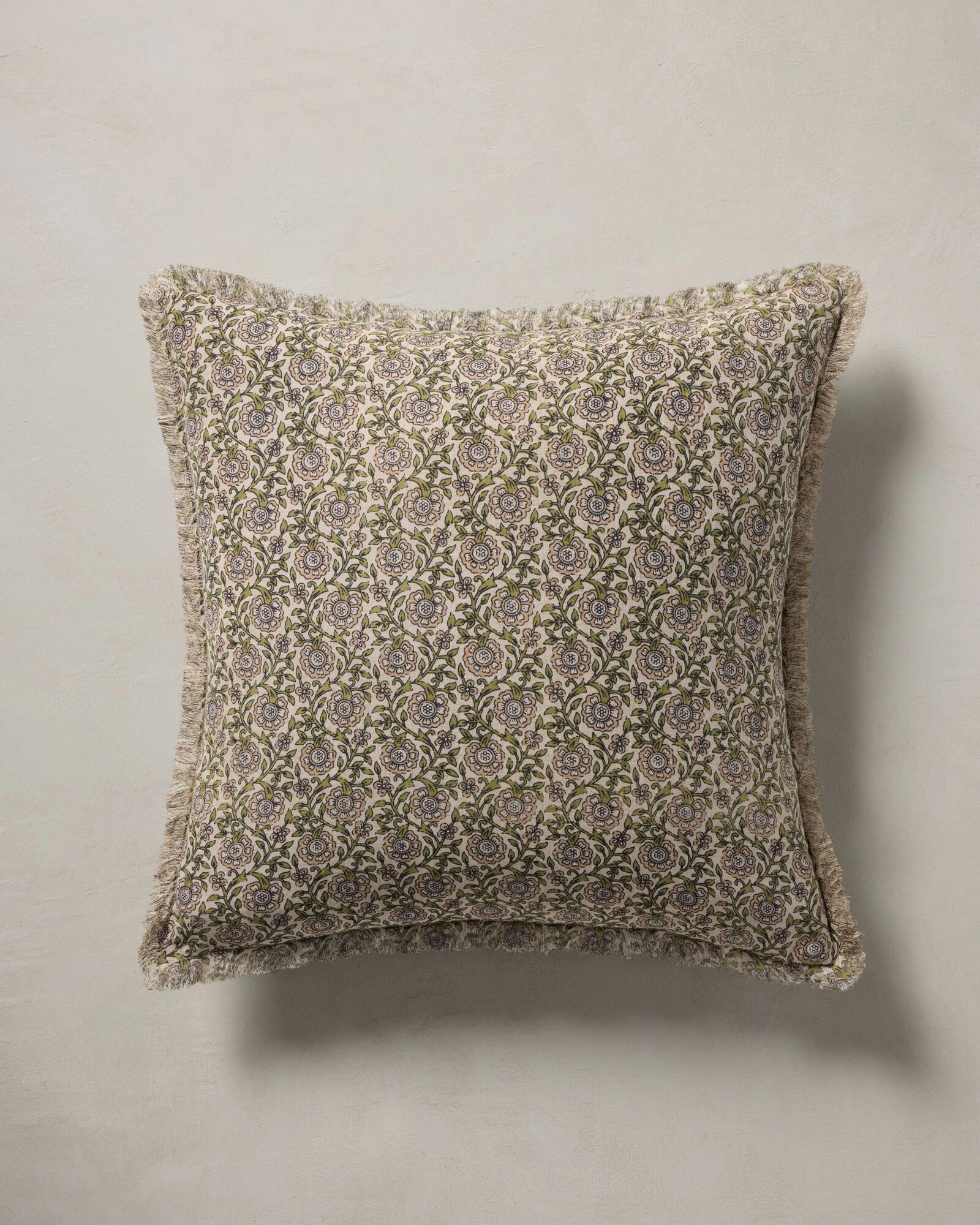Sabrina Pillow - Multi 20' x 20'