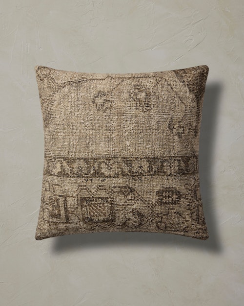 Senna Pillow
