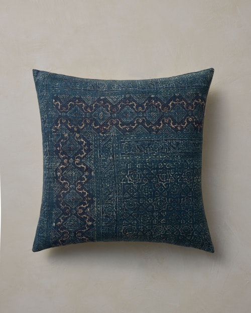 Sunila Pillow