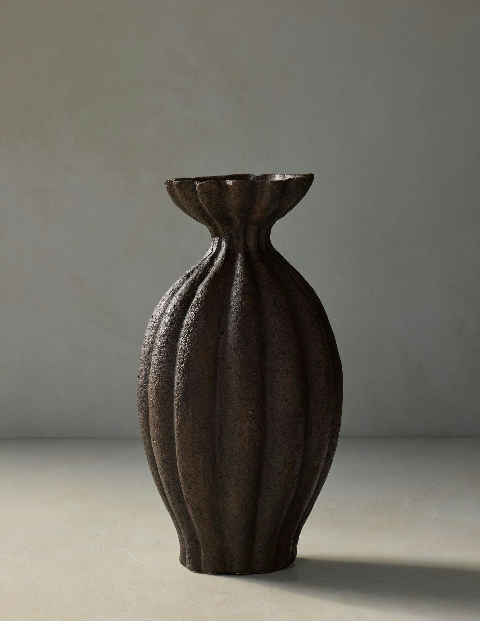 Virgo EcoMix Vase - Gallery Image #1