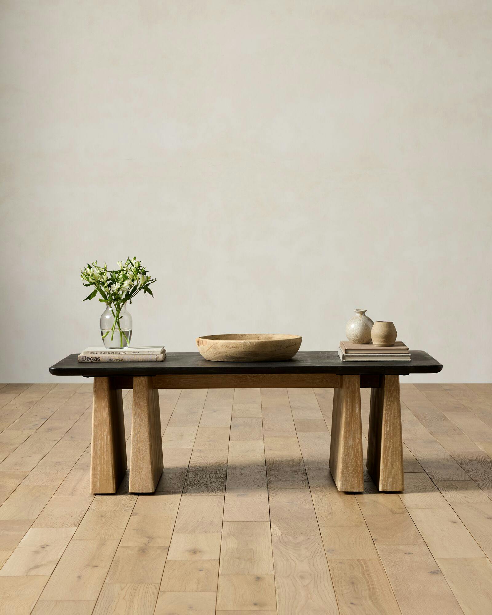 みーすけ　 200x200 グレンオークスラグ、バルボアコーヒーテーブル Oakley Square Coffee Table | Joon Loloi
